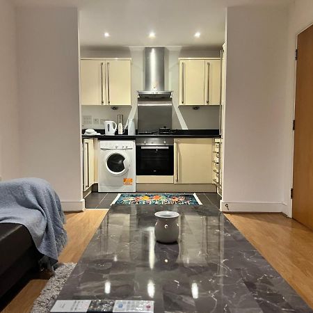 Stratford Bow London Apartment Exterior foto